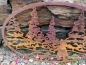 Preview: Edelrost Gartenstecker oder Wandbild Winterlandschaft Mädchen mit Hund