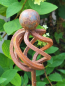 Preview: Edelrost Gartenstecker Zwirbelkugel rund