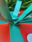 Preview: Geschenk zum Stellen rot mit weißen Punkten