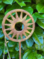 Preview: Edelrost Gusseisen Gartenstecker keltische Sonne