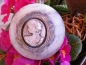 Preview: Shabby Dekokugel mit Rahmen und Kamee, grau