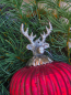 Preview: Weihnachtskugel Dualchi mit Hirsch, rot