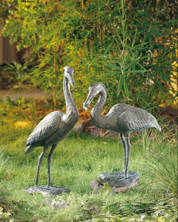 Preview: Bronzeskulptur Graureiher mit Fisch Preview: Bronzeskulptur Graureiher, wasserspeiend