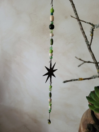 Weihnachtshänger Grün mit 8-zackigem Roststern