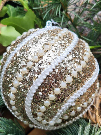 Boho Christbaumkugel Devi, mit Rillen