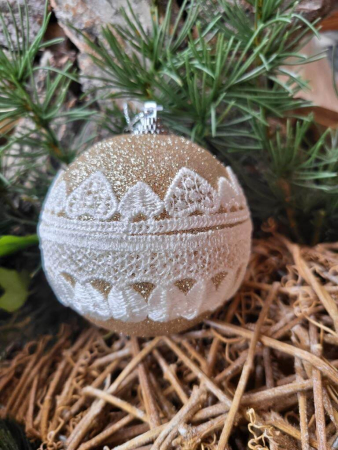 Boho Christbaumkugel Himal, mit Herzspitze