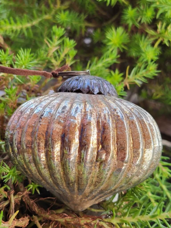 Preview: Christbaumkugel Athrios Rillen, klein, braun-altgold, glänzend