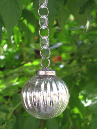 Christbaumkugel Princess mit Streifenmuster aus Glas
