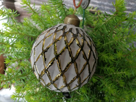 Preview: Christbaumkugel Mailo Cinque Raute, creme-gold