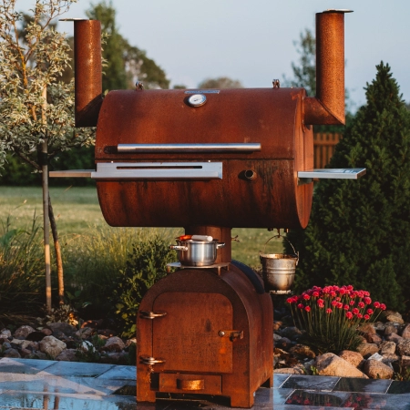 Cortenstahl Edelrost Smoker Holzkohlegrill Smoky Beast