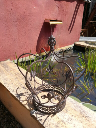 Edelrostkrone Rostkrone Pflanzkrone mit Lilie Metall Edelrost in 2 Größen Garten 