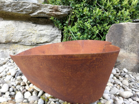 Preview: Edelrost Pflanzschale Herz Sissi