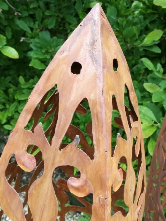 Edelrost Skulptur Blätterzapfen, 120 cm