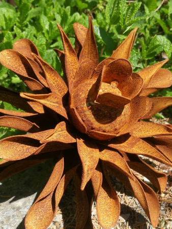 Preview: Edelrost Blume Granatapfel