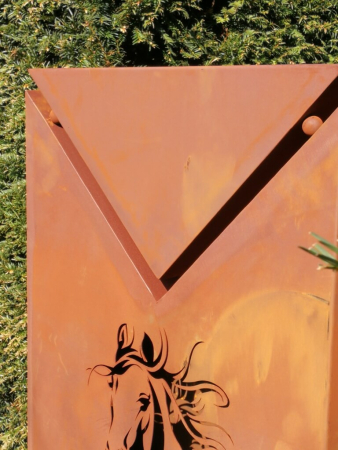 Preview: Edelrost Dekosäule Dreieck Pferd, mit Schale