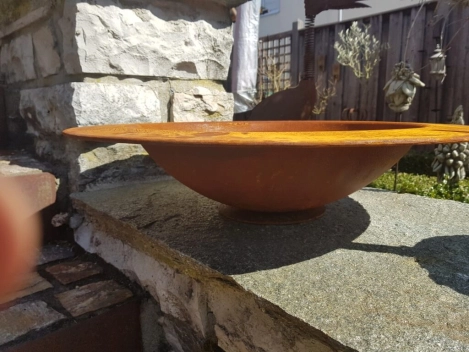 Edelrost Dekoschale mit Rand