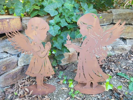 Edelrost Engel Evangeline mit Kerze