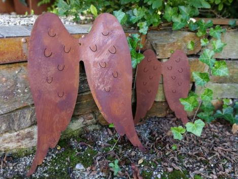 Preview: Edelrostoptik Engelsflügel Trixie, zum Hängen