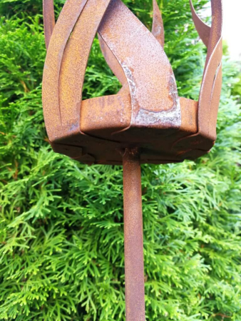 Preview: Edelrost Gartenstecker Windlicht Flamme mit Glas