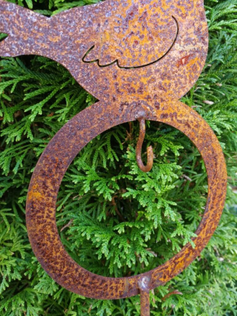 Preview: Edelrost Gartenstecker Futterstation Vogel Meli, Schwanz oben