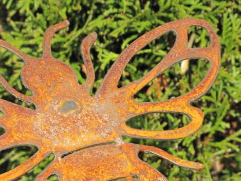 Edelrost Gartenstecker Biene Issa