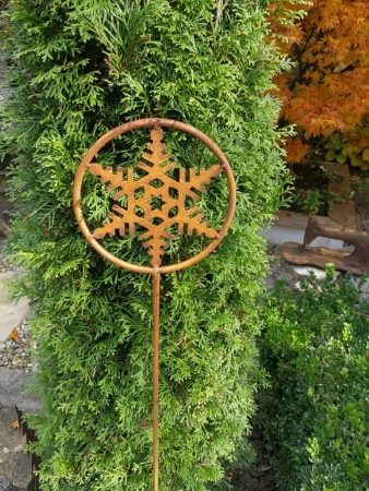 Edelrost Gartenstecker Schneeflocke Mika, dünn