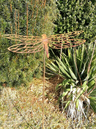 Edelrost Gartenstecker Libelle filigran