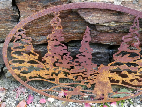 Preview: Edelrost Gartenstecker Wandbild Winterlandschaft Mädchen mit Hund