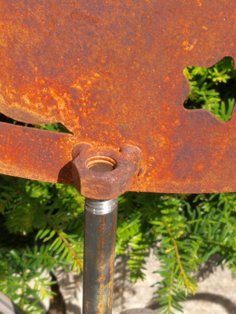 Edelrost Gartenstecker träumender Hase