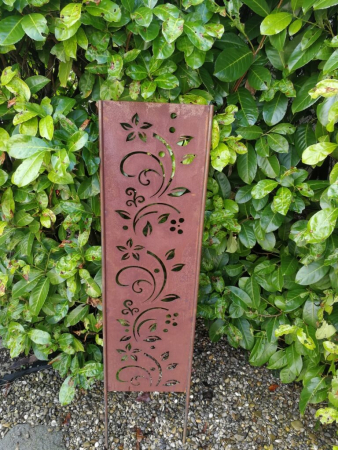 Edelrost Gartenstele Ranke Sonja