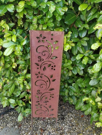 Edelrost Gartenstele Ranke Sonja
