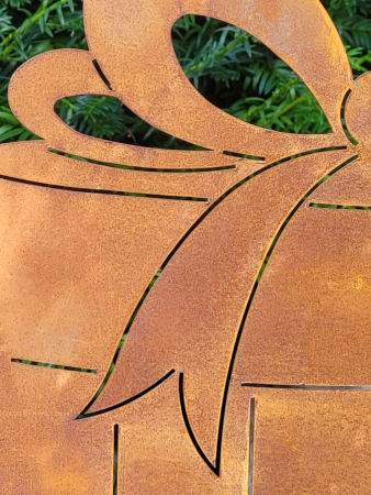 Edelrost Geschenk, Schleife offen
