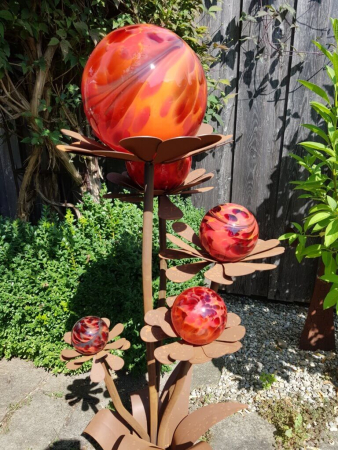 Preview: Edelrost Glasblume Blumenzauber, 120cm rot