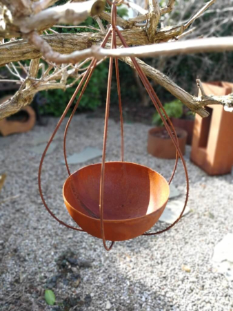 Edelrost Hängeampel Zwiebel mit Schale