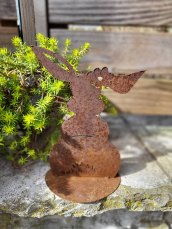 Edelrost Hase Flower Power