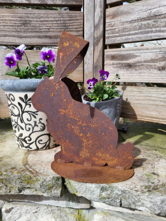 Edelrost Hase mit Schlappohren, groß