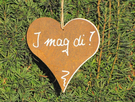 Preview: Edelrost Herz zum Hängen mit Kordel 