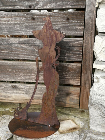 Preview: Edelrost Hexe Gwendolyn