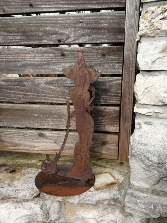 Preview: Edelrost Hexe Gwendolyn