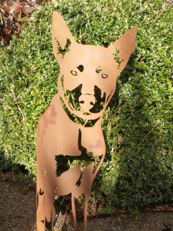 Edelrost Hund Charly, gebogen