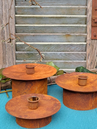 Preview: Edelrost Kerzenhalter Katja, für Spitzkerzen