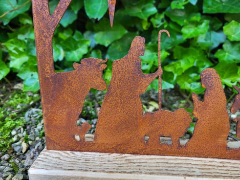 Preview: Edelrost Krippe hoch auf Holz