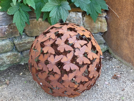 Edelrost Kugel Schmetterlinge, 50 cm