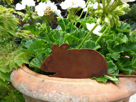 Edelrost Maus mit Spieß