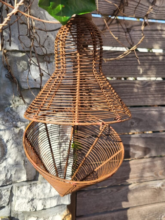 Edelrost Ornament Windlicht zum Hängen, spitz