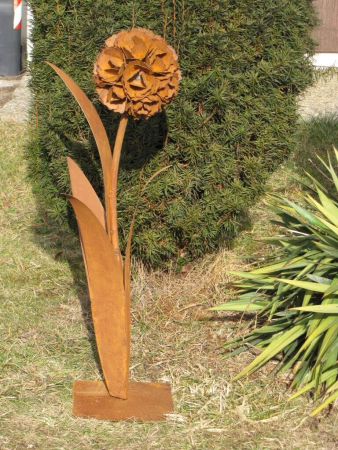 Edelrost Pusteblume auf Platte