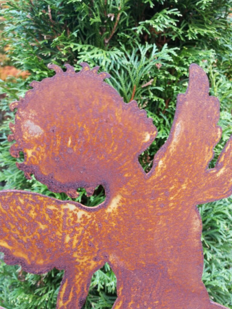 Preview: Edelrost Gartenstecker Putte im Ring