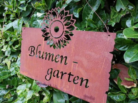 Edelrost Schild Blumengarten