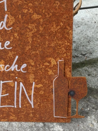 Edelrost Schild mit Weinflasche Flasche Wein