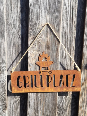 Edelrost Hängeschild Grillplatz